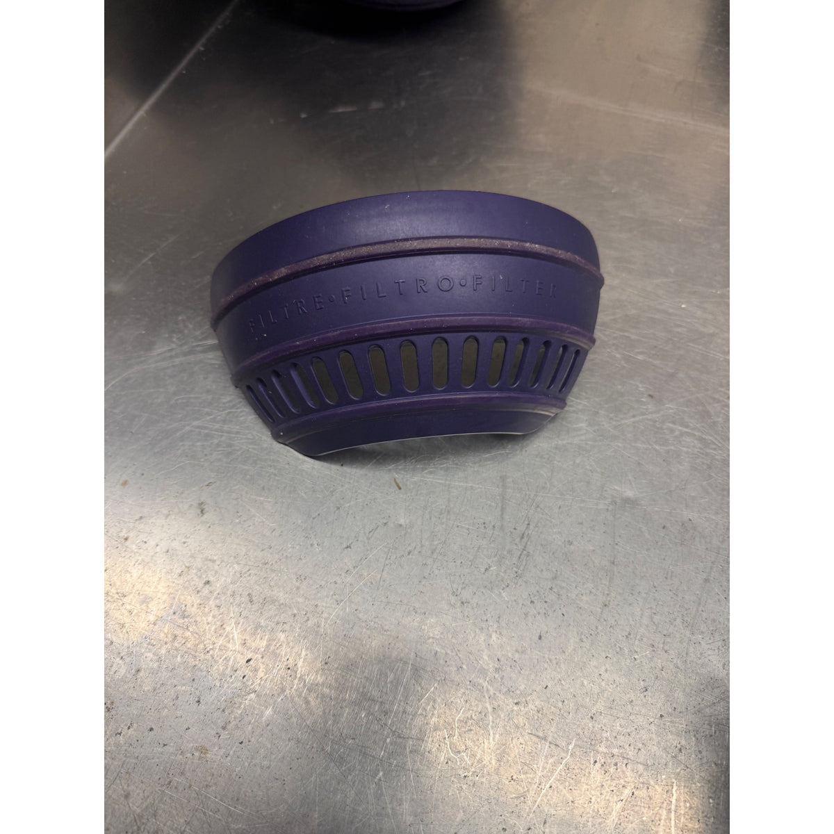 DYSON DC25 BALL ANIMAL UPRIGHT VACUUM PARTS, Purple Filter Access Cover Door (Preowned)