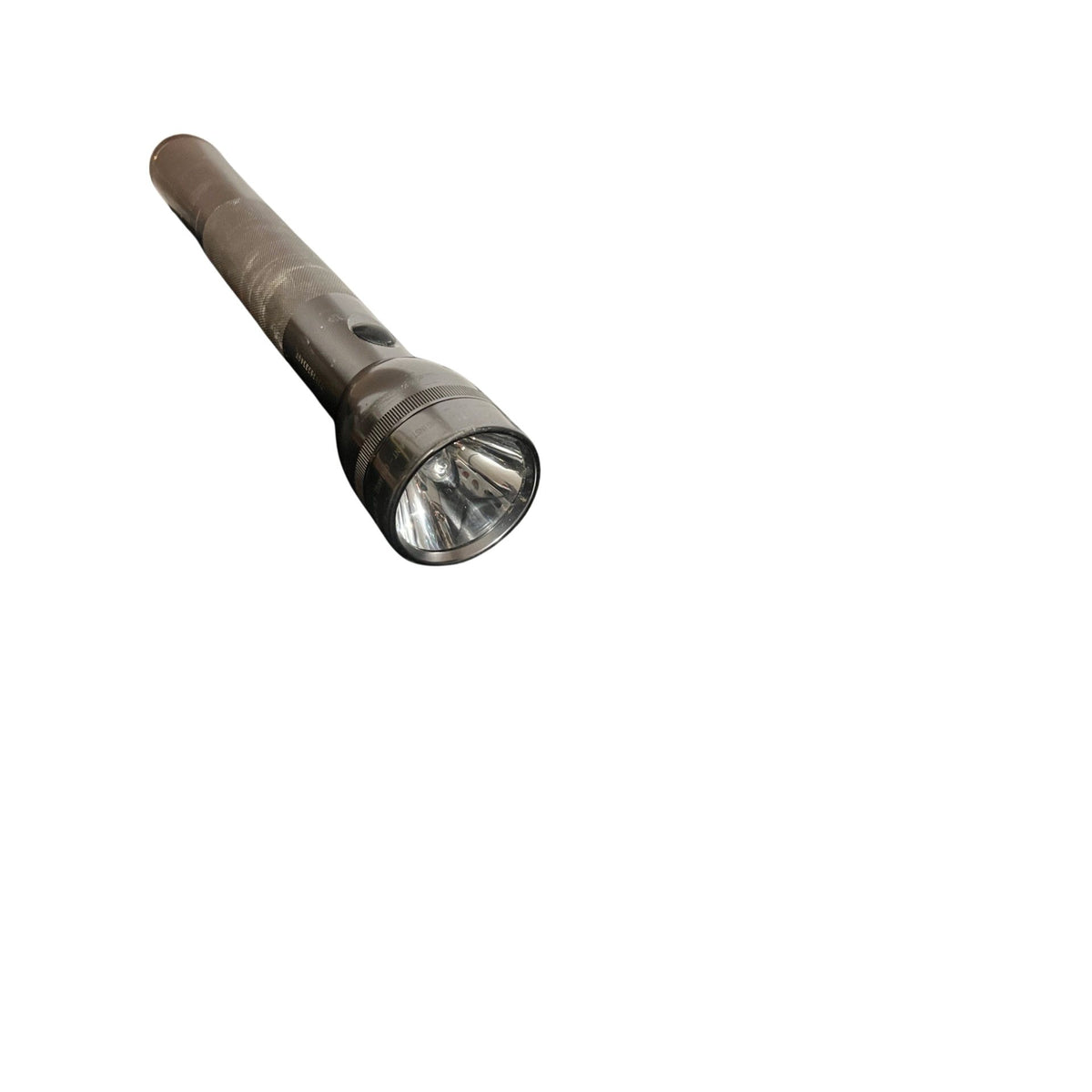 MAG LITE 3D CELL BATTERIES FLASHLIGHT 12 1/2 INCHES ORIGINAL VINTAGE SILVER ( Preowned)
